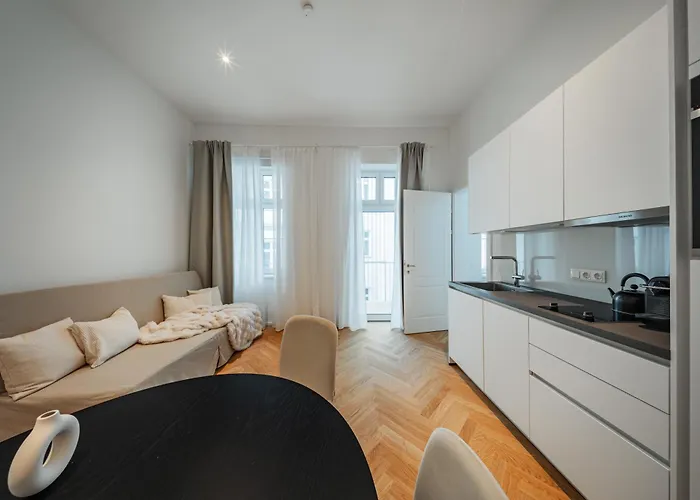 The Opera Haven Apartment *