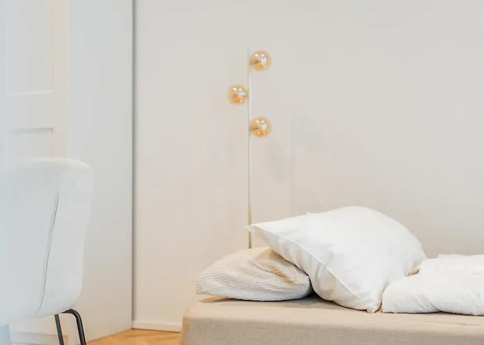 The Opera Haven Apartment *